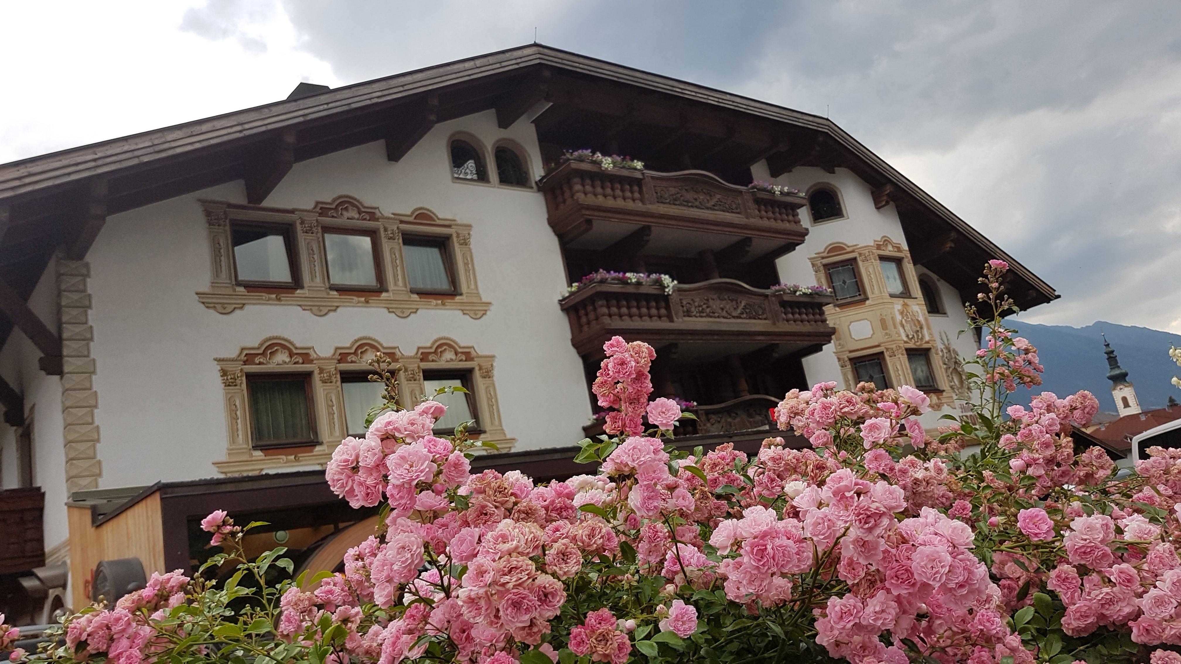 Hotel Tyrolis Zirl Exterior photo